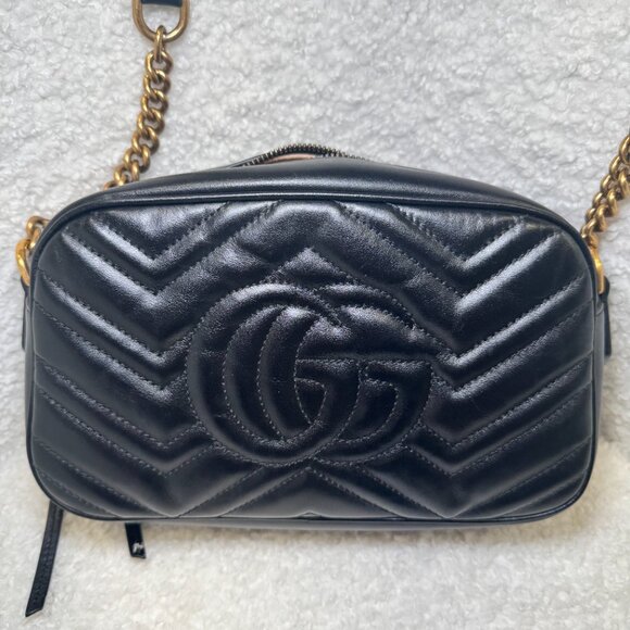 Women's Gucci GG Marmont Small Camera Bag - Picture 3 of 11